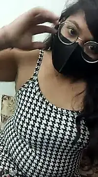 Hot Love   online show from 12-07-24, 08:22