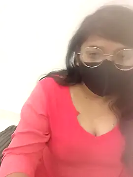 Hot Love   online show from 12-10-24, 07:47