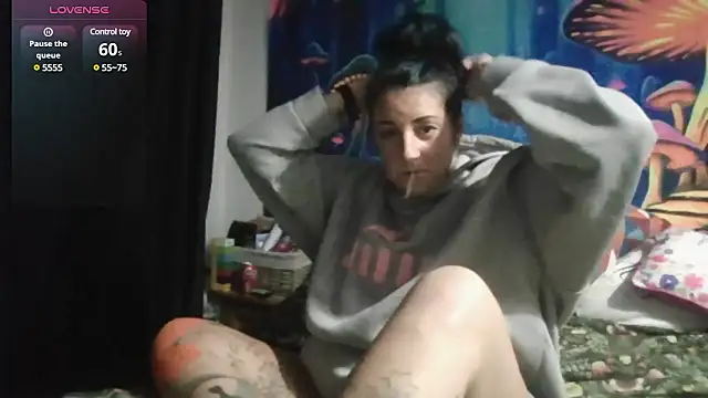 tattoomilf86 online show from 12-04-24, 07:45