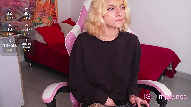 HiScarlett online show from 09-23-25, 12:30