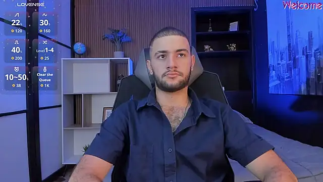 MaximusDick1  online show from 03-27-26, 12:16