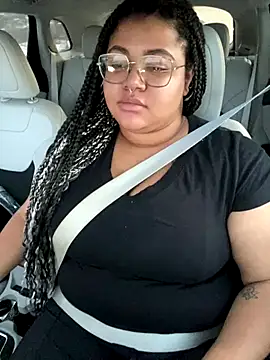 Snapshot of Ectorius chatting on 12-13-25, 10:59 Ectorius online show from 12-13-25, 10:59