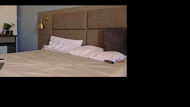 ValeryRoyale online show from 09-21-25, 10:17