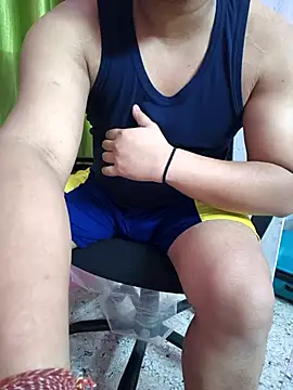 Snapshot of zon_zustin chatting on 02-19-25, 02:12 zon zustin online show from 02-19-25, 02:12