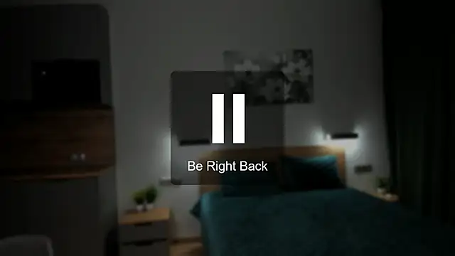 chloewallace online show from 01-12-25, 11:58
