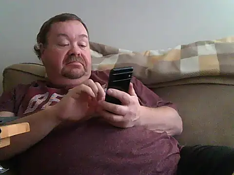 Snapshot of hitman_35 chatting on 09-29-25, 06:02 hitman 35 online show from 09-29-25, 06:02