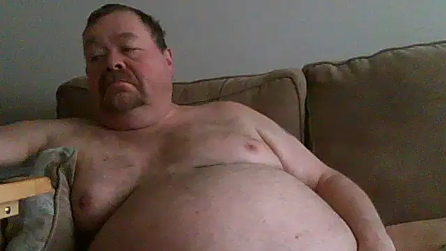 Snapshot of hitman_35 chatting on 04-23-26, 07:27 hitman 35 online show from 04-23-26, 07:27