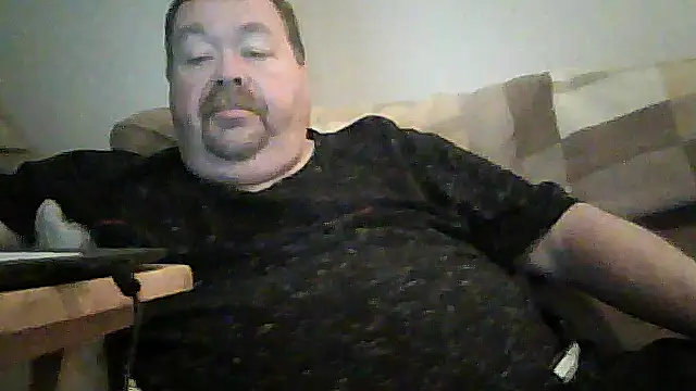 Snapshot of hitman_35 chatting on 05-11-26, 05:02 hitman 35 online show from 05-11-26, 05:02