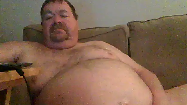 Snapshot of hitman_35 chatting on 05-23-26, 03:56 hitman 35 online show from 05-23-26, 03:56