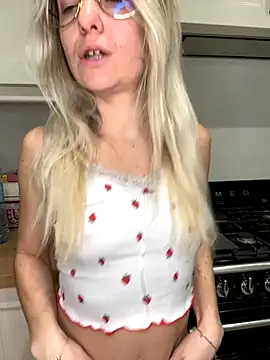 carlaaa online show from 12-03-25, 09:13