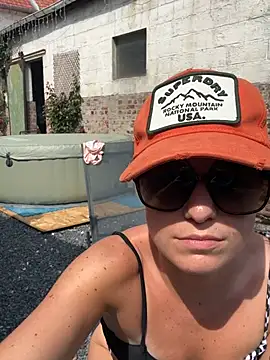 carlaaa online show from 06-25-26, 02:32