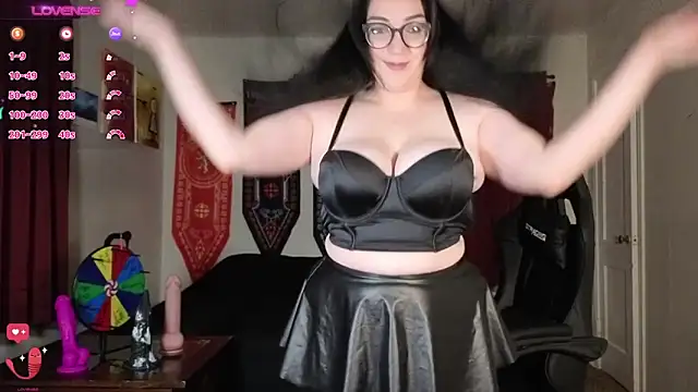 TheGothMilf online show from 06-20-26, 04:37