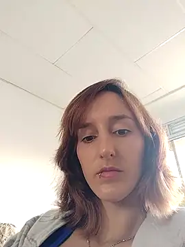 Ambar Roux  online show from 11-03-25, 03:35