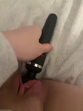 luisa1 online show from 03-01-26, 07:49