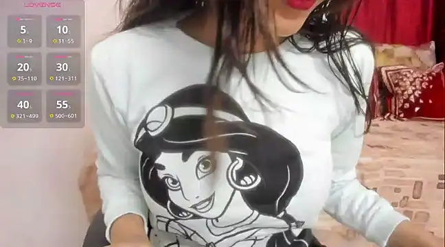 Snapshot of Reika_01 chatting on 12-06-24, 12:45 Reika 01 online show from 12-06-24, 12:45