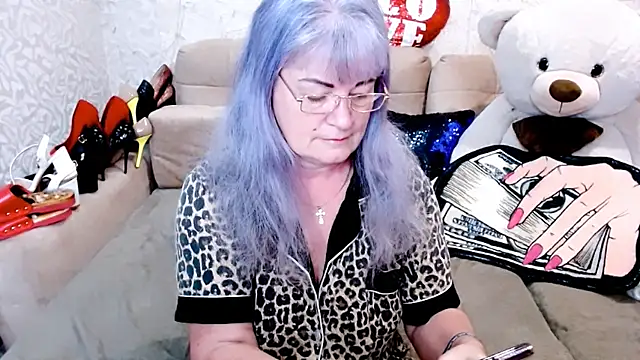 Snapshot of SiberiabBerry chatting on 04-23-26, 01:07 SiberiabBerry online show from 04-23-26, 01:07