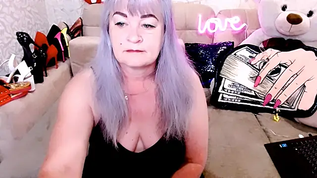 Snapshot of SiberiabBerry chatting on 05-06-26, 01:25 SiberiabBerry online show from 05-06-26, 01:25