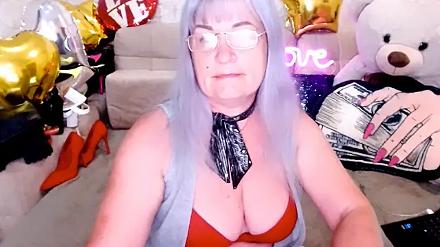 Snapshot of SiberiabBerry chatting on 06-07-26, 01:43 SiberiabBerry online show from 06-07-26, 01:43