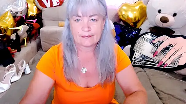 Snapshot of SiberiabBerry chatting on 06-22-26, 03:47 SiberiabBerry online show from 06-22-26, 03:47
