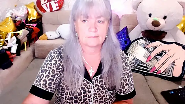 Snapshot of SiberiabBerry chatting on 07-13-26, 04:48 SiberiabBerry online show from 07-13-26, 04:48