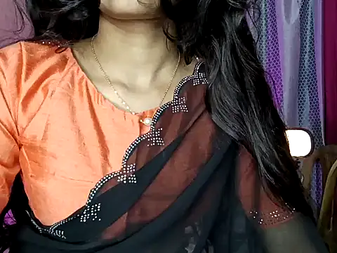 Snapshot of sexy_m23 chatting on 01-26-25, 03:47 sexy m23 online show from 01-26-25, 03:47