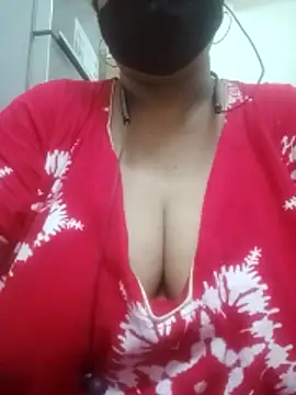 Snapshot of zeepe19 chatting on 04-24-26, 02:25 zeepe19 online show from 04-24-26, 02:25