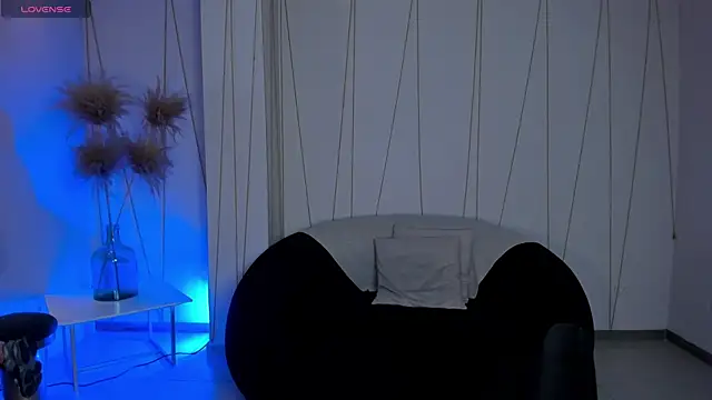 ValeriaRoldanX online show from 07-08-26, 11:26