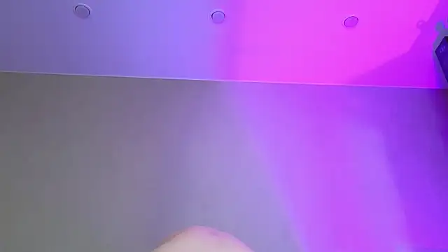 Your Auggie online show from 01-22-25, 01:00