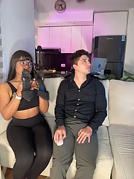 tiana nave online show from 03-31-26, 08:53