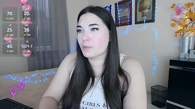 Lillianhot68 online show from 12-23-25, 09:40