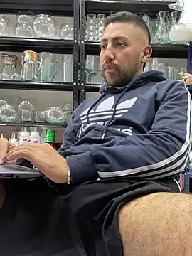 JuanZapata33 online show from 12-06-24, 05:55