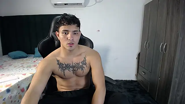 Snapshot of man_dur07 chatting on 01-29-25, 05:30 man dur07 online show from 01-29-25, 05:30