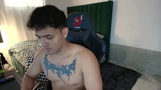 man dur07 online show from 06-12-26, 07:57