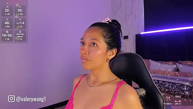 Valery wang online show from 10-06-25, 11:40