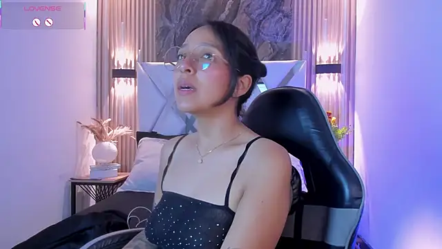 Valery wang online show from 04-10-26, 11:48