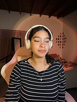 Arteatenea   online show from 12-04-25, 04:22