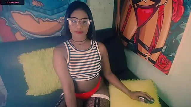 Littleindianmilf online show from 11-18-25, 09:25