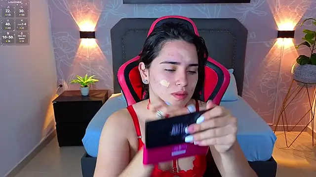 Snapshot of angelica_dymond chatting on 09-11-25, 12:05 angelica dymond online show from 09-11-25, 12:05