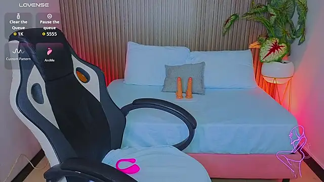 angelica dymond online show from 03-17-26, 12:30