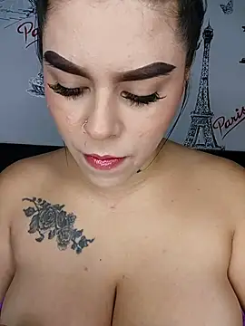 BigTits Kitty online show from 07-25-26, 11:30