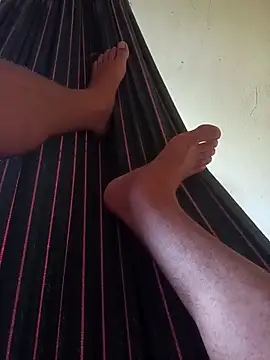 Snapshot of 1995eduardo chatting on 02-20-25, 08:25 1995eduardo online show from 02-20-25, 08:25