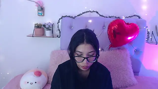 AmberJeong online show from 02-07-25, 12:31