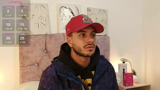 Amadeo Wild online show from 04-13-26, 04:07