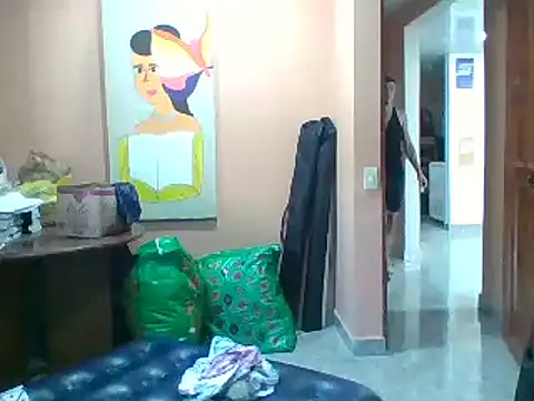 Snapshot of jeremy_scott chatting on 09-14-25, 02:38 jeremy scott online show from 09-14-25, 02:38