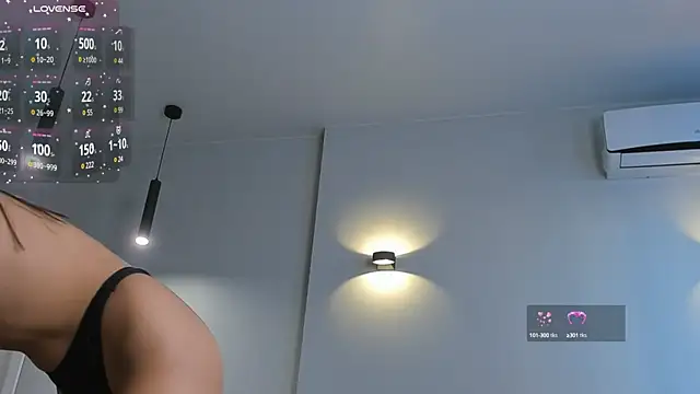 Snapshot of Maria__Candy chatting on 02-08-25, 07:04 Maria  Candy online show from 02-08-25, 07:04
