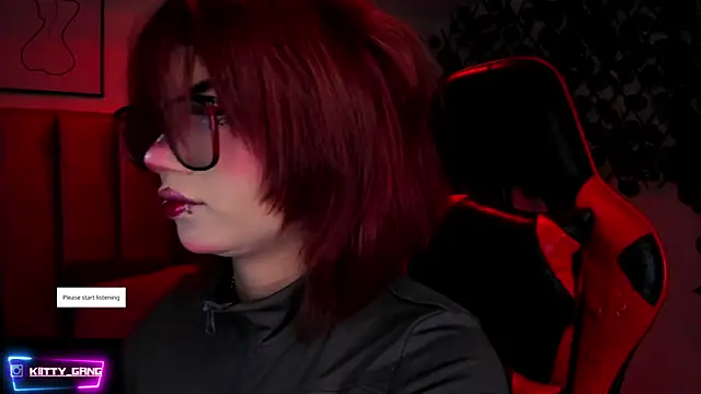 Kitty Gang online show from 11-27-25, 02:02