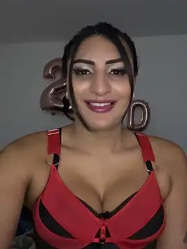 Brianna Trans00 online show from 12-15-24, 06:59