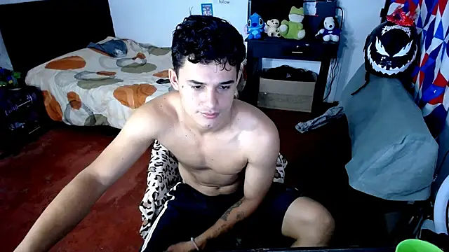 Snapshot of freddy_romas chatting on 06-08-26, 03:12 freddy romas online show from 06-08-26, 03:12