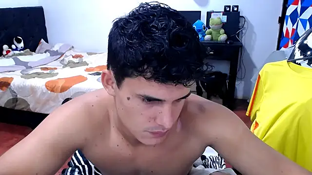 freddy romas online show from 06-19-26, 04:06