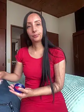 yaralyminjo2 online show from 01-08-25, 08:39